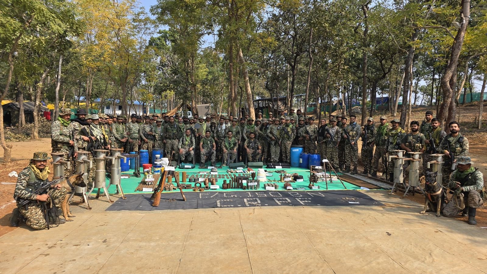 BREAKING NEWS: गणतंत्र दिवस से पहले नक्सलियों पर बड़ी कार्रवाई, सुकमा - बीजापुर सीमा पर नक्सलियों का डंप बरामद 1 IMG 20260125 WA0014