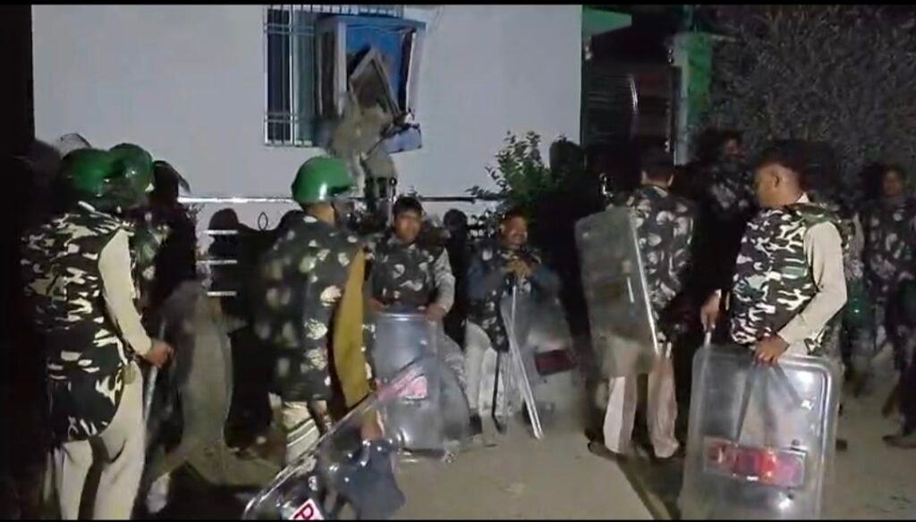 राजिम हिंसा: दुधकैयां गांव में दो समुदायों के बीच झड़प, गांव छावनी में तब्दील, 3 आरोपी गिरफ्तार 3 1003789673