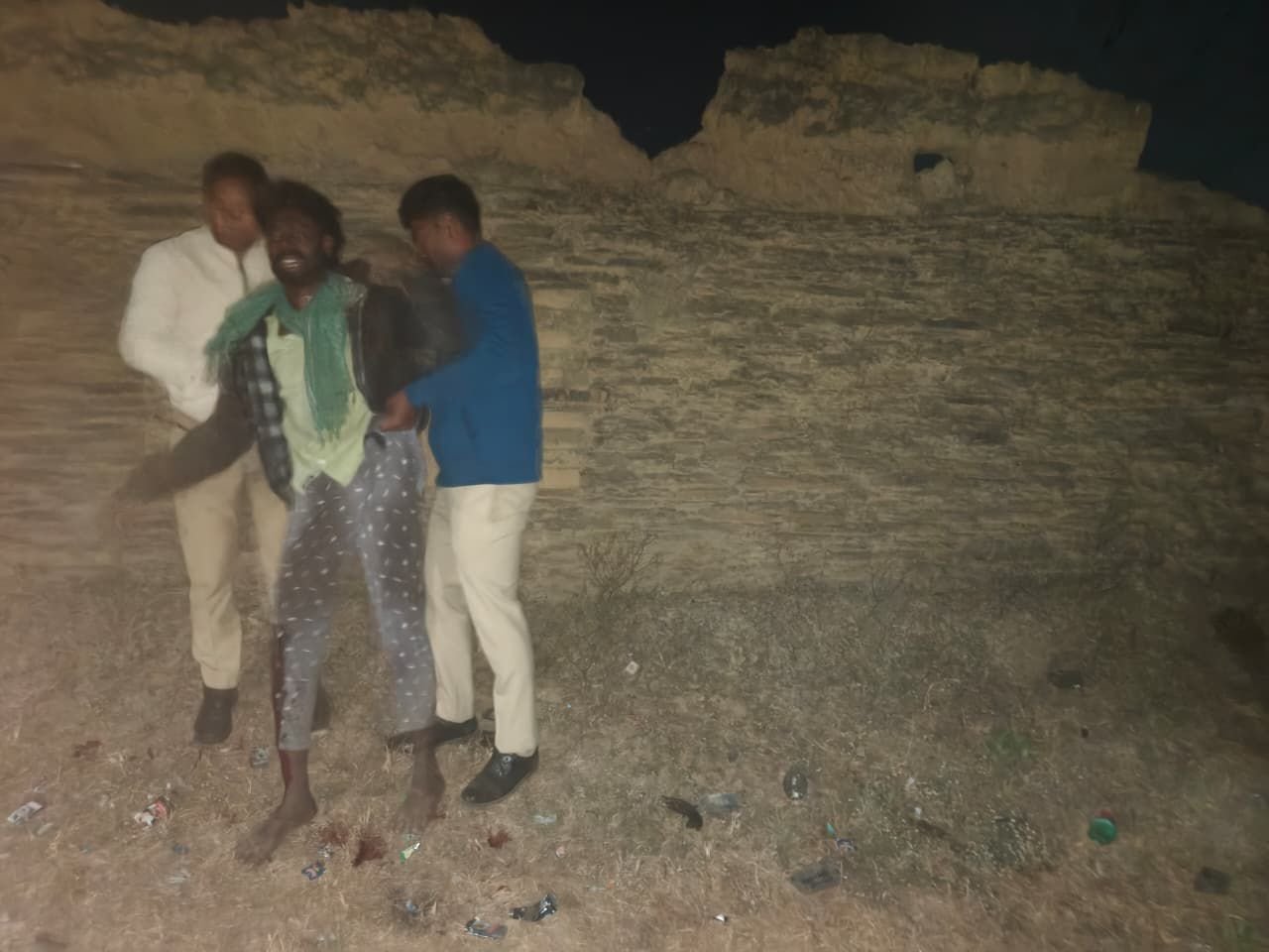 Janajgir Encounter: पुलिस की घेराबंदी से भागते बदमाश ने चलाई गोली, पुलिस की जवाबी कार्रवाई 1 IMG 20260201 WA0009