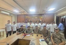 Naxal Surrender in Sukma : नक्सल उन्मूलन अभियान को बड़ी सफलता, 22 माओवादियों ने किया आत्मसमर्पण 9 IMG 20260217 WA0012