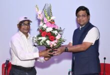 जनसंपर्क विभाग के अपर संचालक जे.एल. दरियो को सेवानिवृत्ति पर गरिमामय विदाई 16 IMG 20260228 WA0044