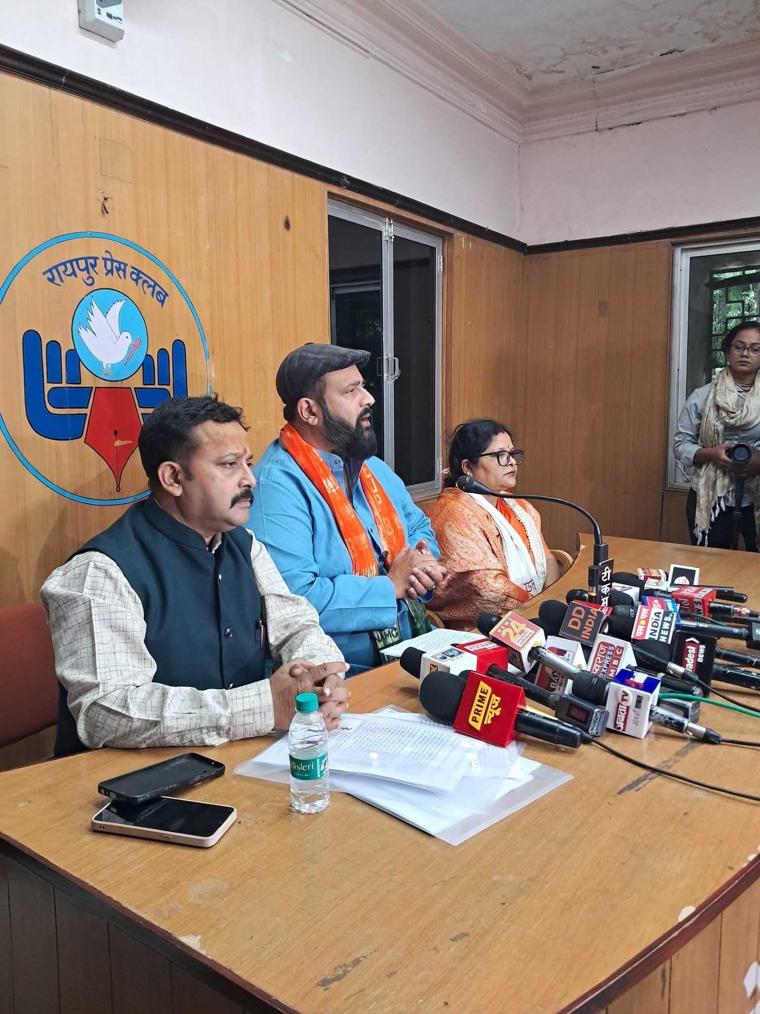 धर्म स्वतंत्रता संशोधन विधेयक पारित होने पर प्रबल प्रताप सिंह जूदेव ने जताया CM साय का आभार 1 FB IMG 1774175888643