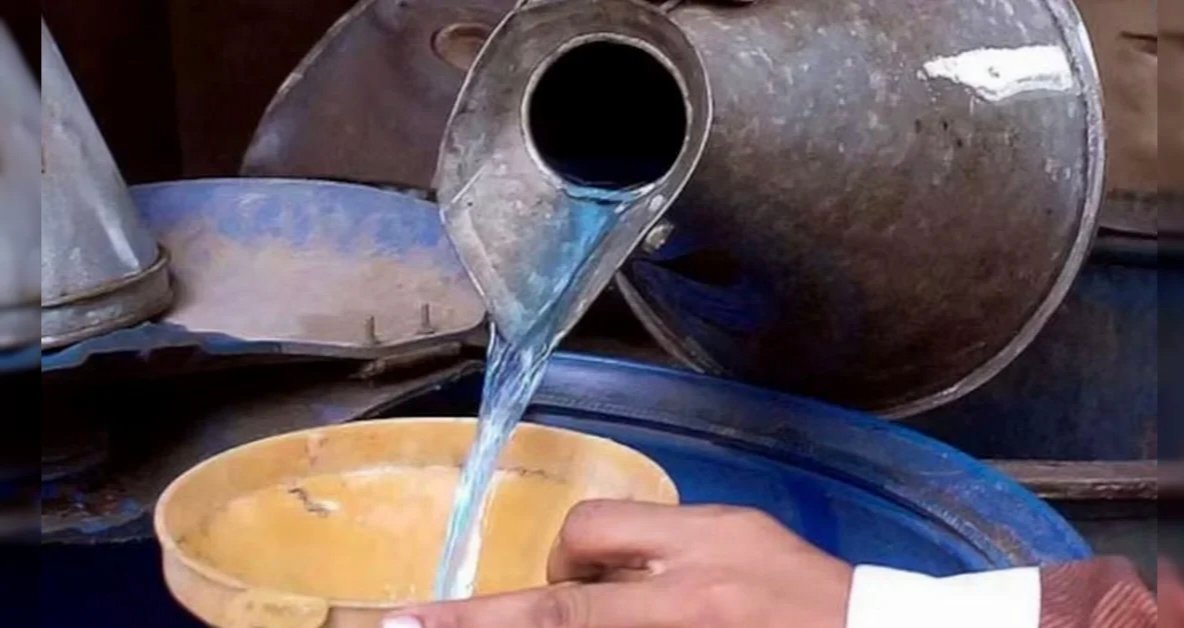 गैस संकट के बीच CG सरकार का बड़ा फैसला… शहर में 1 लीटर, गांव में 2 लीटर केरोसिन मिलेगा 1 IMG 20260407 202433