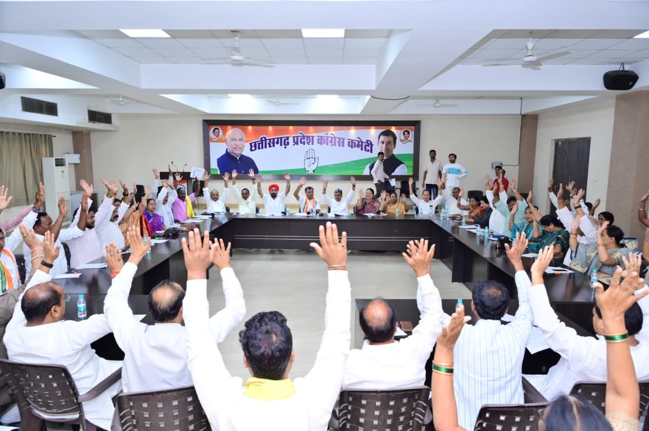 मिशन 2028: आदिवासी सीटों पर कांग्रेस का फोकस, RSS-BJP की रणनीति का होगा मुकाबला 1 IMG 20260612 WA0021