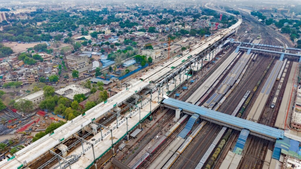 मुंबई-अहमदाबाद बुलेट ट्रेन परियोजना अंतिम चरण में, 357 किमी वायाडक्ट और 17 नदी पुल तैयार 2 1004799197