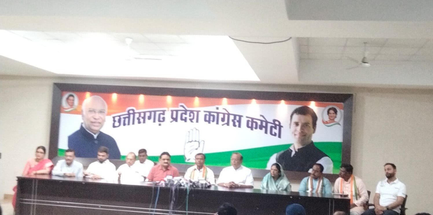Congress PC: नकटी बुलडोजर एक्शन पर गरमाई सियासत: दीपक बैज बोले- गरीबों के घर तोड़कर विधायक आवास नहीं चाहिए 1 IMG 20260701 WA0008