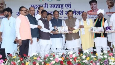 CG NEWS : 7.14 लाख संग्राहकों को 162.32 करोड़ रुपये की प्रोत्साहन पारिश्रमिक राशि वितरण, तेन्दूपत्ता संग्राहकों की समृद्धि सरकार की सर्वोच्च प्राथमिकता : केदार कश्यप 8 IMG 20260703 WA0009