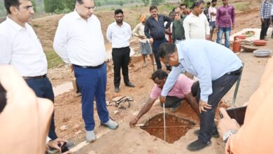 पीएम जनमन सड़क में लापरवाही पर बड़ी कार्रवाई: सहायक अभियंता और उप अभियंता निलंबित, ठेकेदार होगा ब्लैकलिस्ट 7 IMG 20260710 WA0017