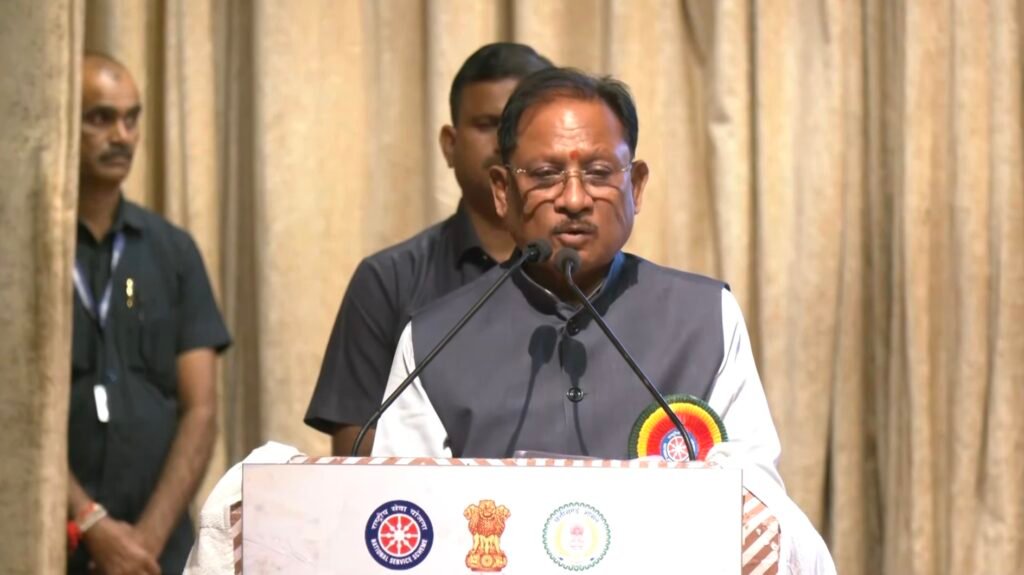 NSS स्थापना दिवस पर CM साय का युवाओं से आह्वान- विकसित छत्तीसगढ़ 2047 के निर्माण में दें योगदान, हमारी सरकार युवाओं का विश्वास जीतने में कामयाब रही 3 1005426527