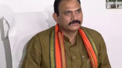 3188943 health minister shyam bihari jaiswal 1