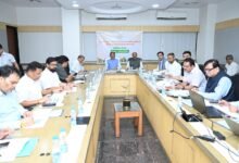 शहरों में विकास कार्यों को मिलेगी रफ्तार, 240 ई-बसें चलेंगी; अमृत मिशन के काम में देरी पर CM साय नाराज 10 IMG 20260908 WA0035