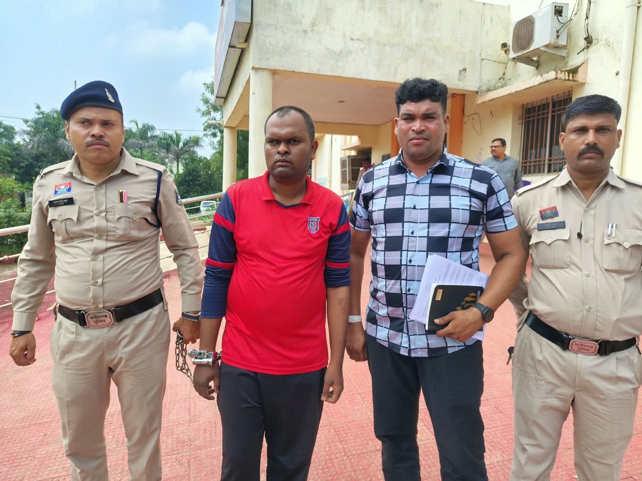 30 लाख की उधारी और ब्याज विवाद में शिक्षक की हत्या, साथी शिक्षक निकला आरोपी; 24 घंटे में खुलासा 1 IMG 20260919 WA0009