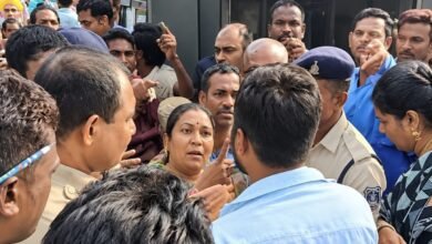 Raipur Breaking News: भाठागांव में नगर निगम टीम से मारपीट, 4 से 5 कर्मचारी घायल, सब्जी बाजार हटाने पर विवाद 1 IMG 20260923 WA00081