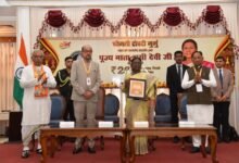छत्तीसगढ़ में राष्ट्रपति द्रौपदी मुर्मू ने जारी किया ₹200 का विशेष सिक्का, माता साहिब हासी देवी की 200वीं जयंती पर मिला सम्मान 9 IMG 20261022 WA0016