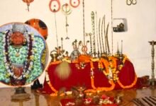 साल में सिर्फ दशहरे पर खुलता है रायपुर का कंकाली मठ, नागा साधुओं की तपस्या से जुड़ा है इतिहास; आज सुबह से उमड़े श्रद्धालु 15 IMG 20261020 101036